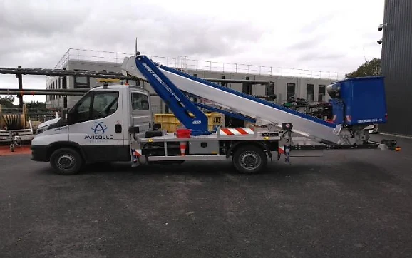 Véhicule nacelle d'Avicollo Énergies